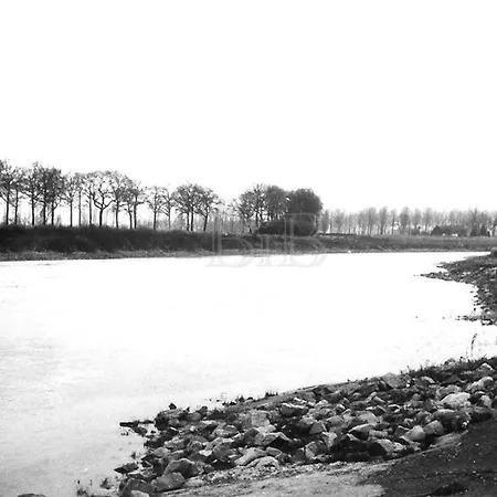 Ξενοδοχείο Hotel-cafe Knoors-meeks Stein Urmond