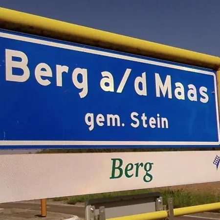 Hotel-cafe Knoors-meeks Stein Urmond Ξενοδοχείο *