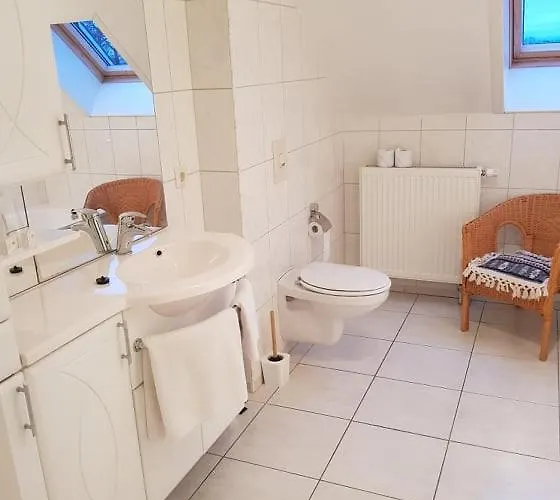 Отель Hotel-cafe Knoors-meeks Stein Urmond Berg