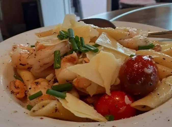 Hotel-cafe Knoors-meeks Stein Urmond Отель